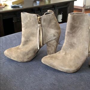Steve Madden, NEW, Suede Brown/Olive Bootie, 6.5